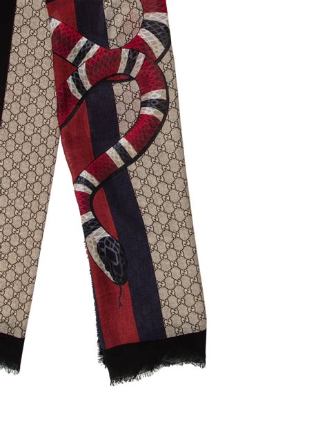 snake scarf gucci